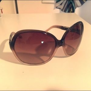 Tory Burch Sunglasses with Box